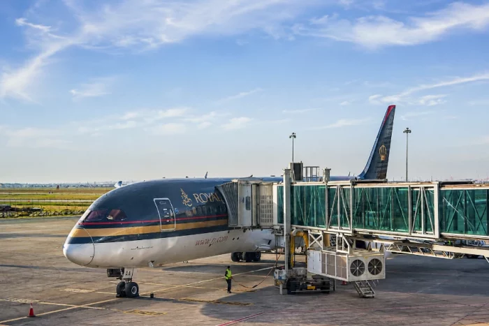Royal Jordanian Business Class Review arrival in Amman
