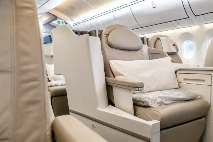 Royal Jordanian Business Class Review cabin service