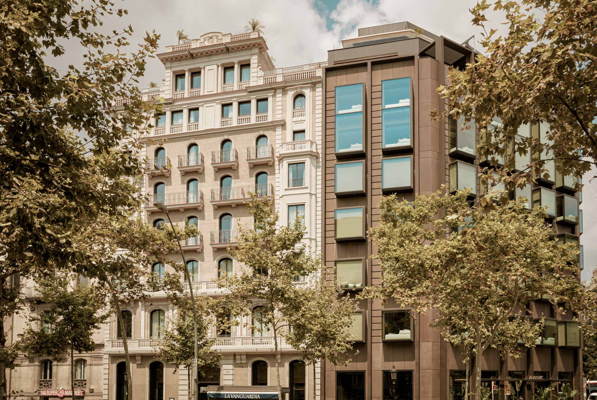 Almanac Barcelona exterior