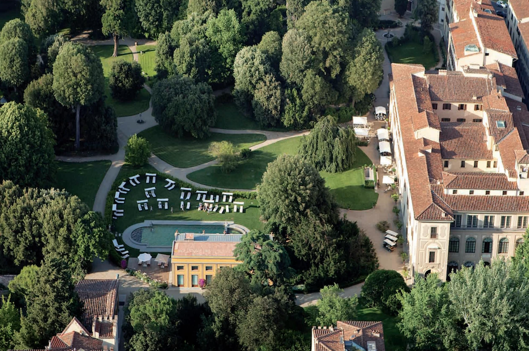 Four Seasons Florence Pool