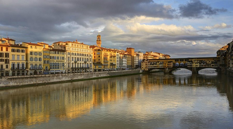 Hotel Berchielli River View