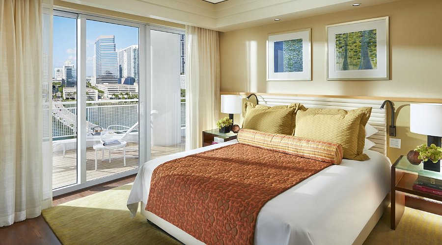 Mandarin Oriental Pool