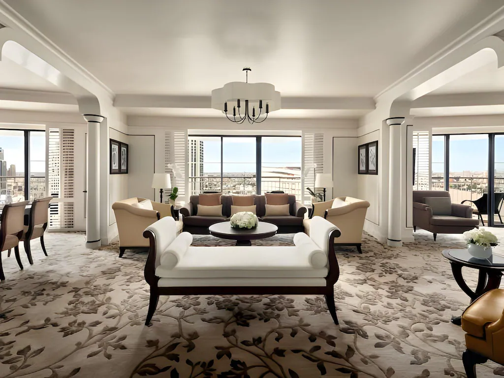 Shangri-La Bangkok Room Interior