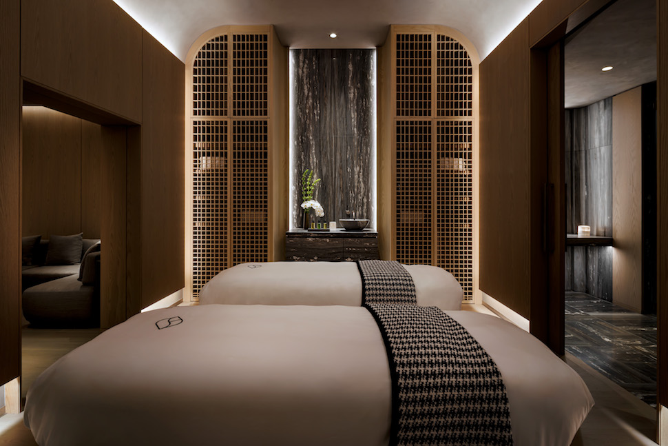 Fairmont Century Plaza Pool