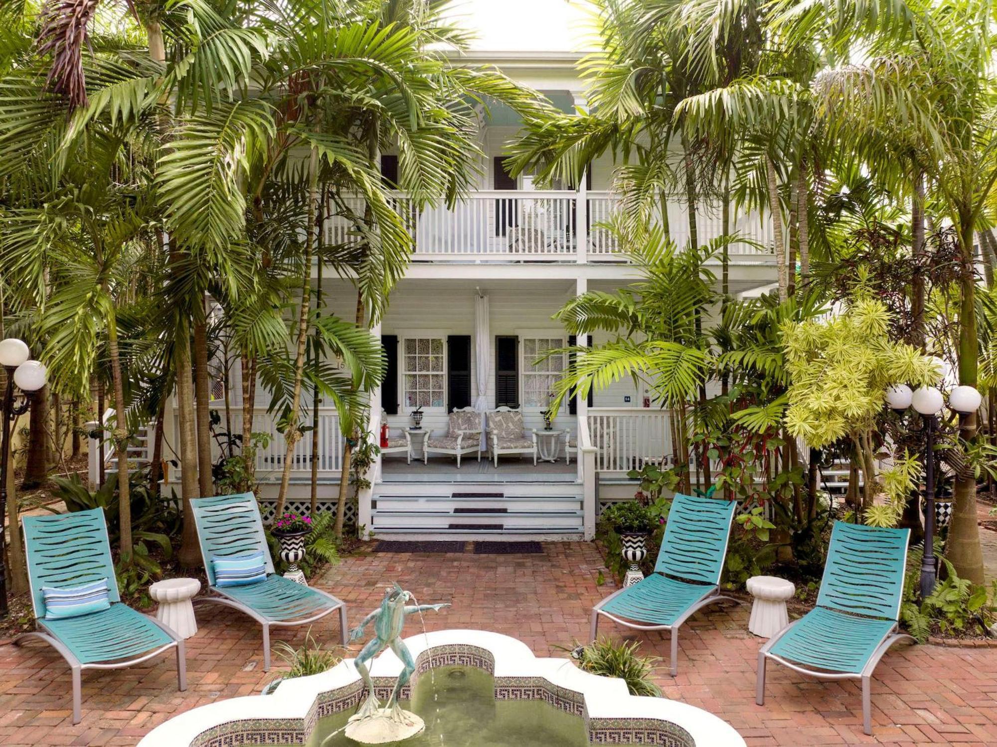 The Gardens Hotel Entrance