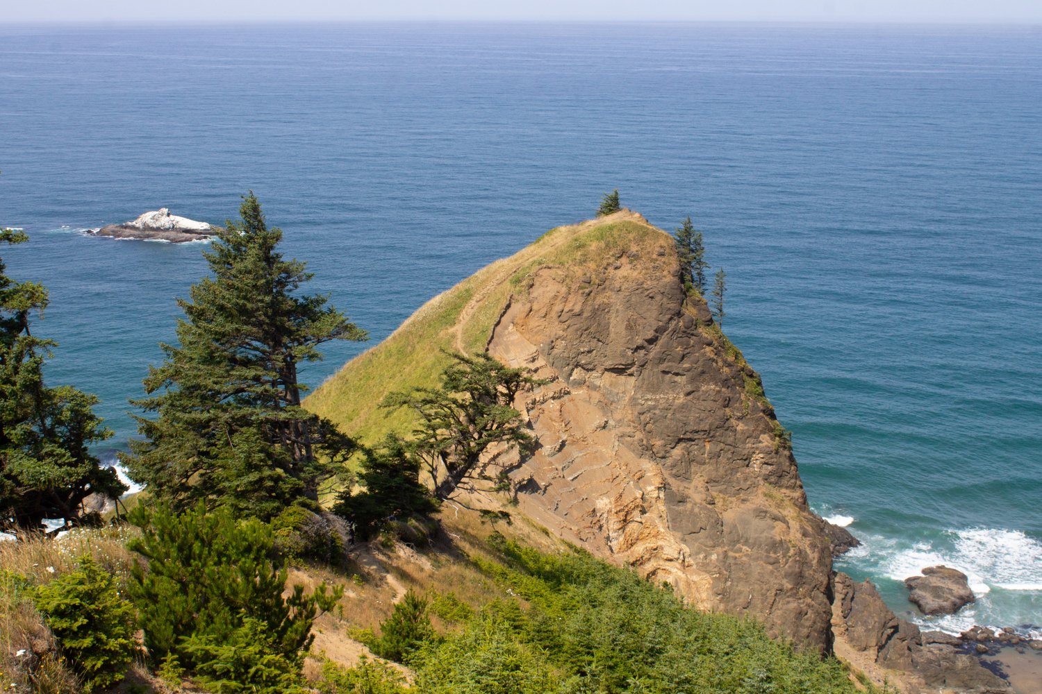 Knoll Open Space Trail