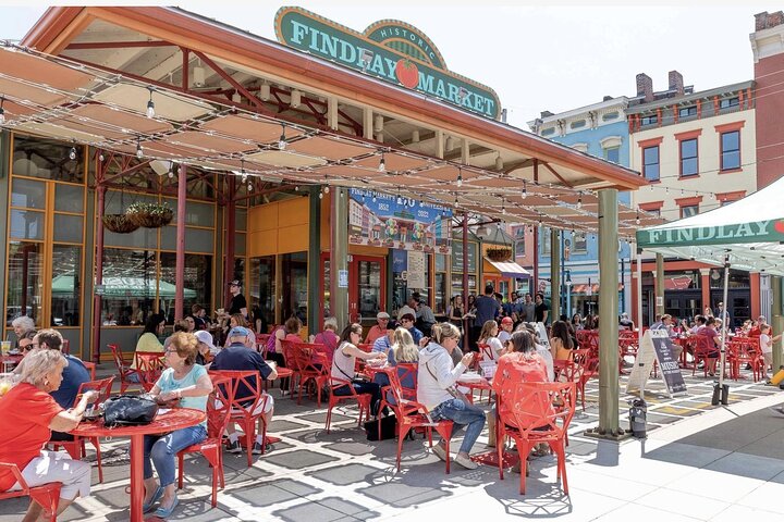 Cincinnati food tour group