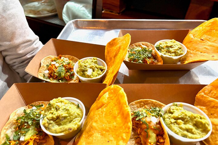 Streetcar food tour group