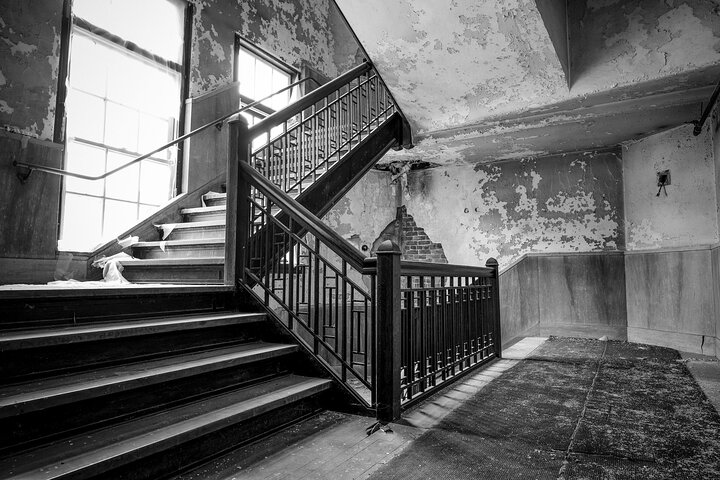 Haunted tour at night