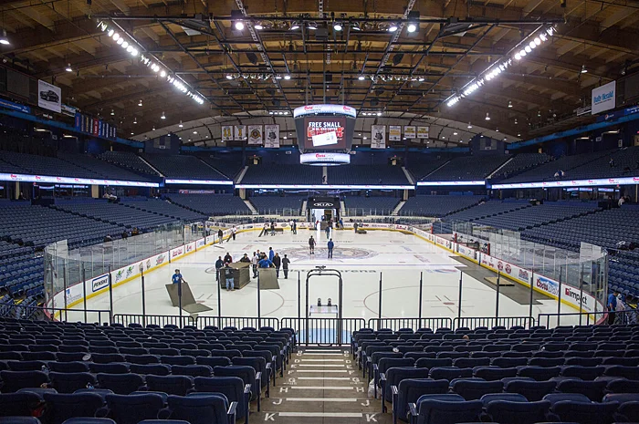 Allstate Arena concert