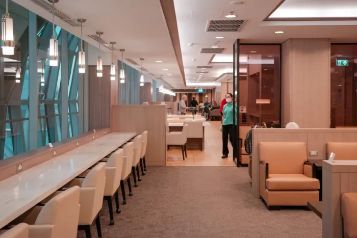 JAL Sakura Lounge in Bangkok Review