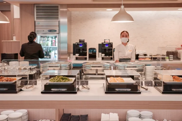 JAL Sakura Lounge in Bangkok Review