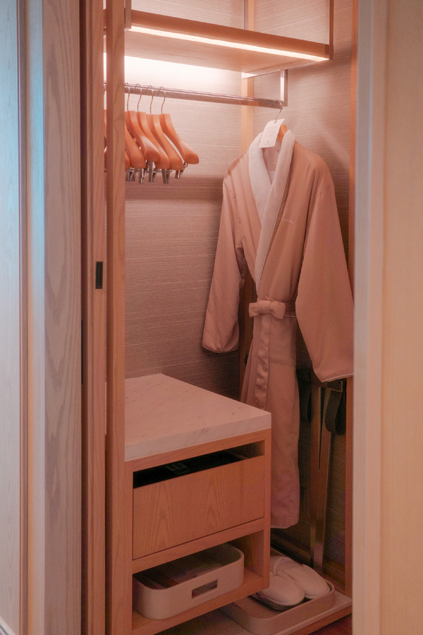 Ritz-Carlton Bangkok Review