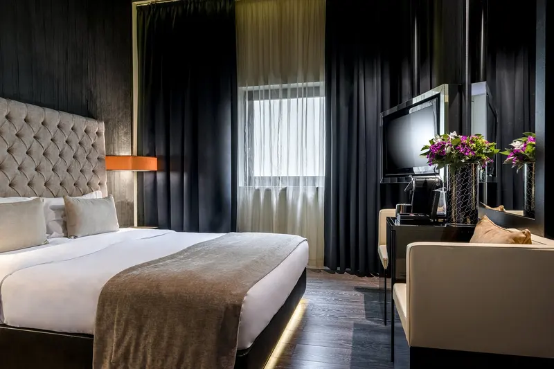 9Hotel Mercy meeting room