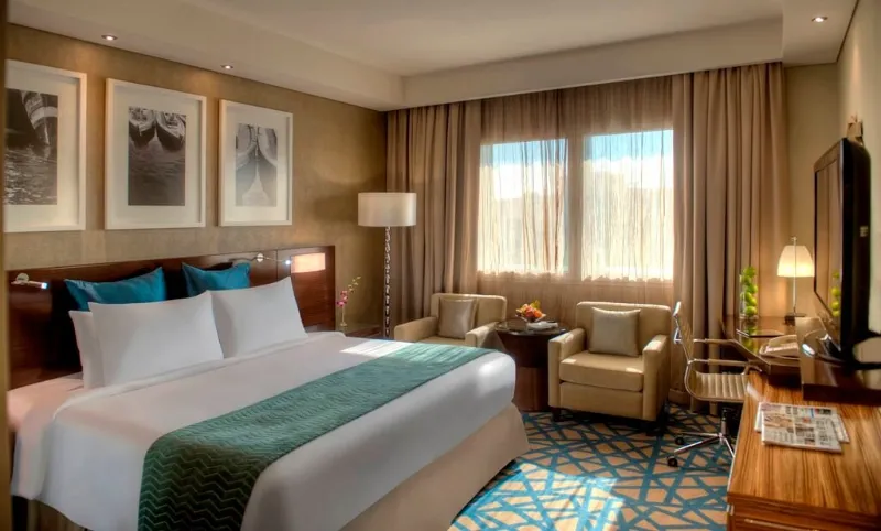 Crowne Plaza Dubai Lobby