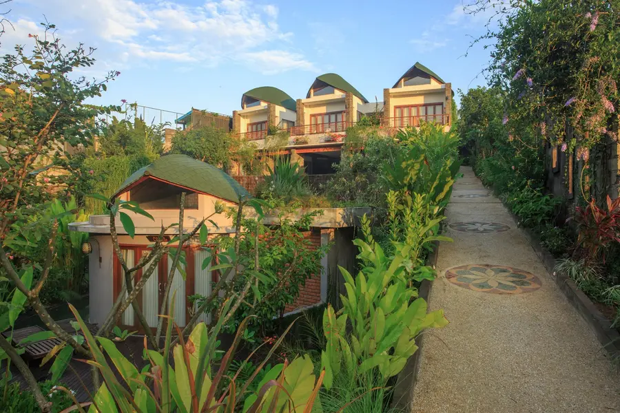 De Moksha Eco Friendly villa pool