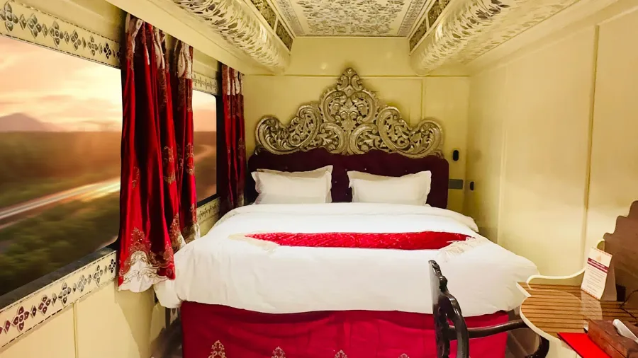 Palace on Wheels Dining Car