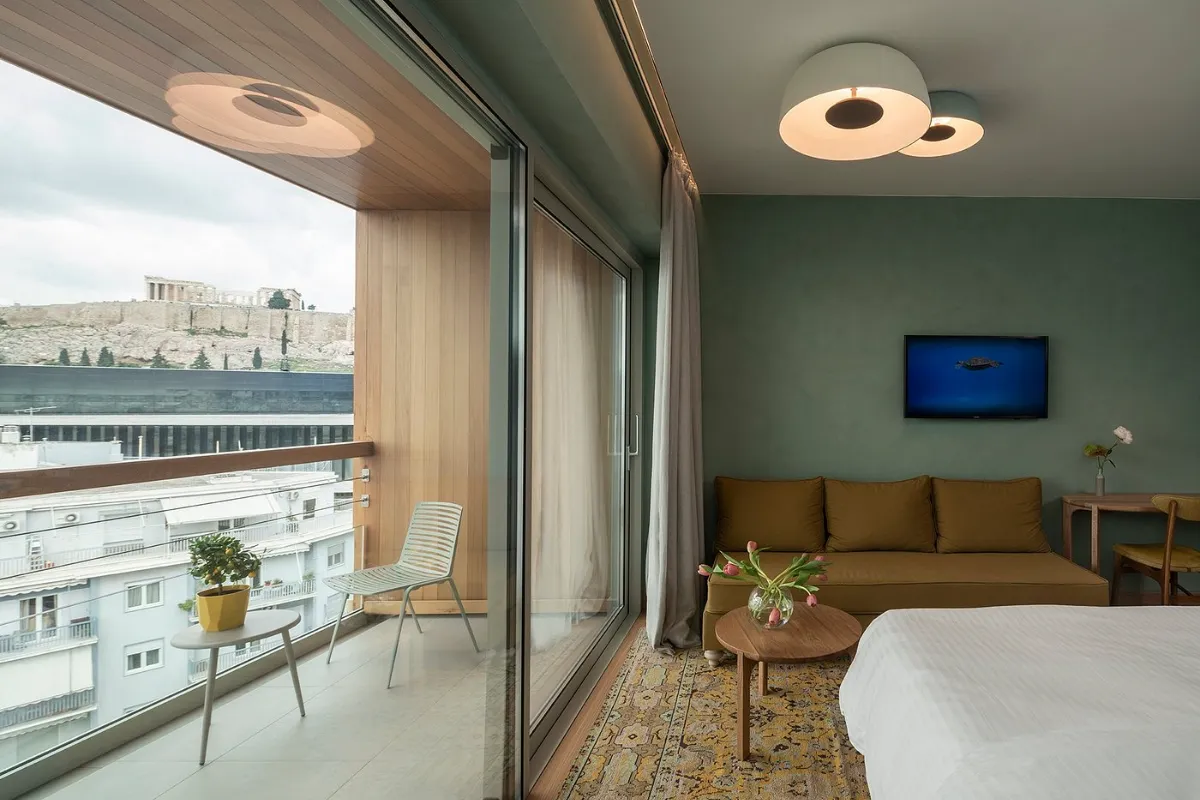 Coco-Mat Athens BC Pet Friendly