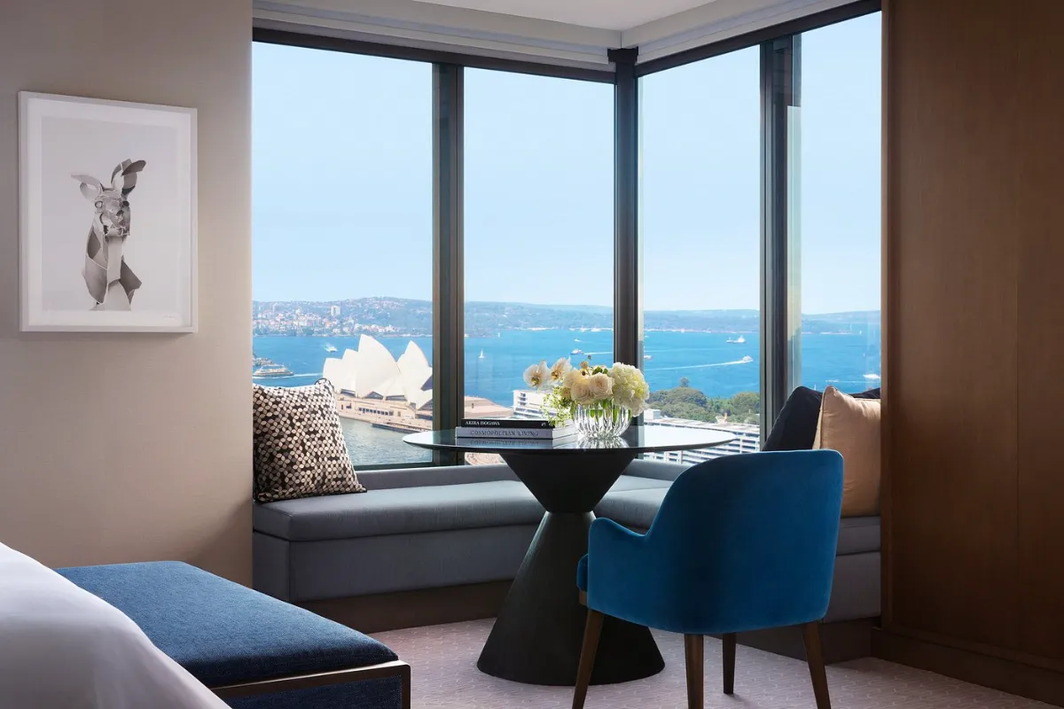 Four Seasons Hotel Sydney Waterfront