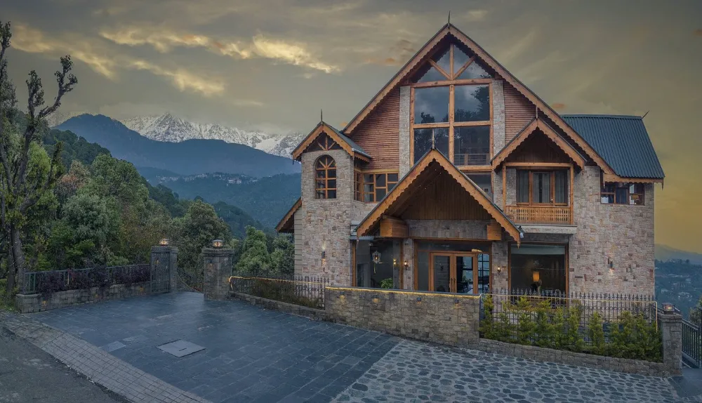 Mandara Tree Villa Contemporary