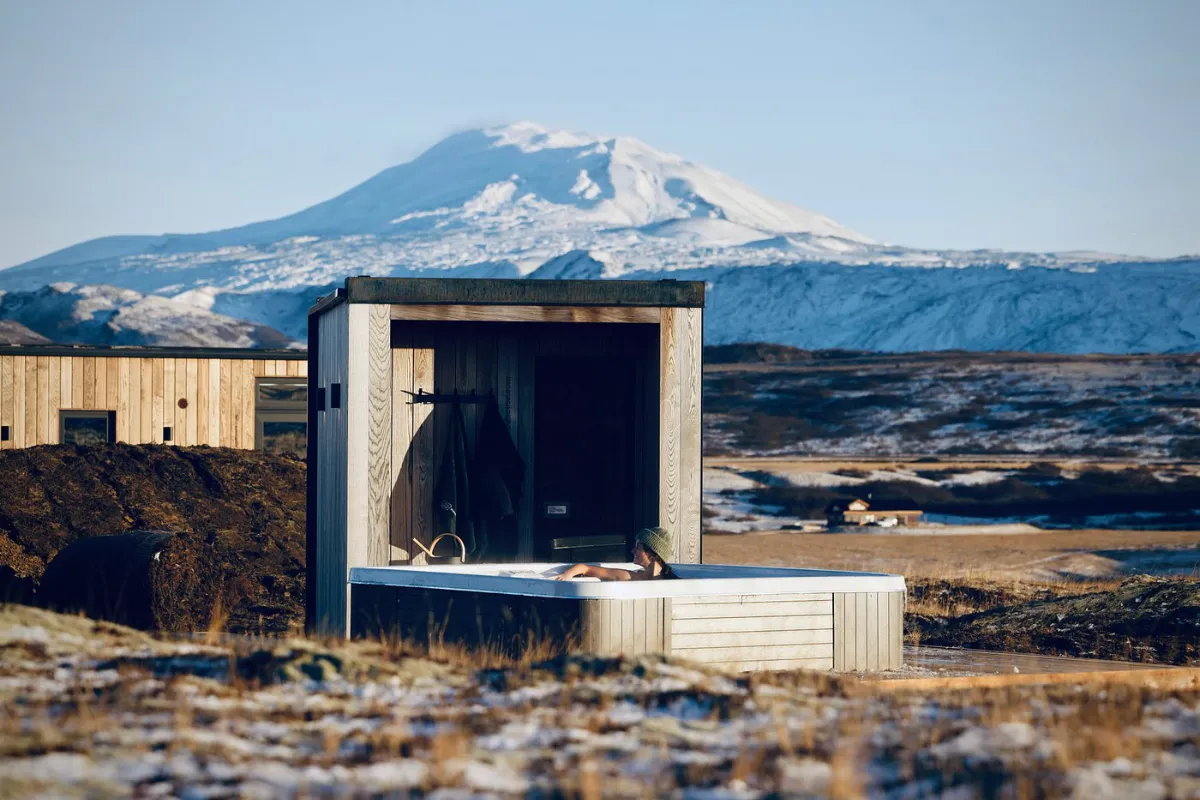 OOD Hekla Horizon Reflective Design