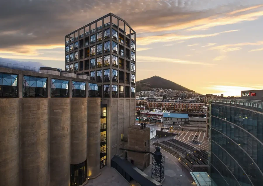 The Silo Hotel Rooftop Pool Table Mountain View