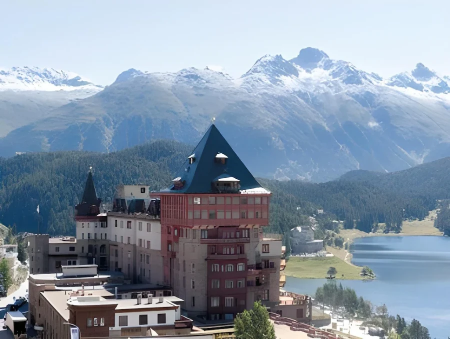 Badrutt's Palace Hotel IGNIV Alps view
