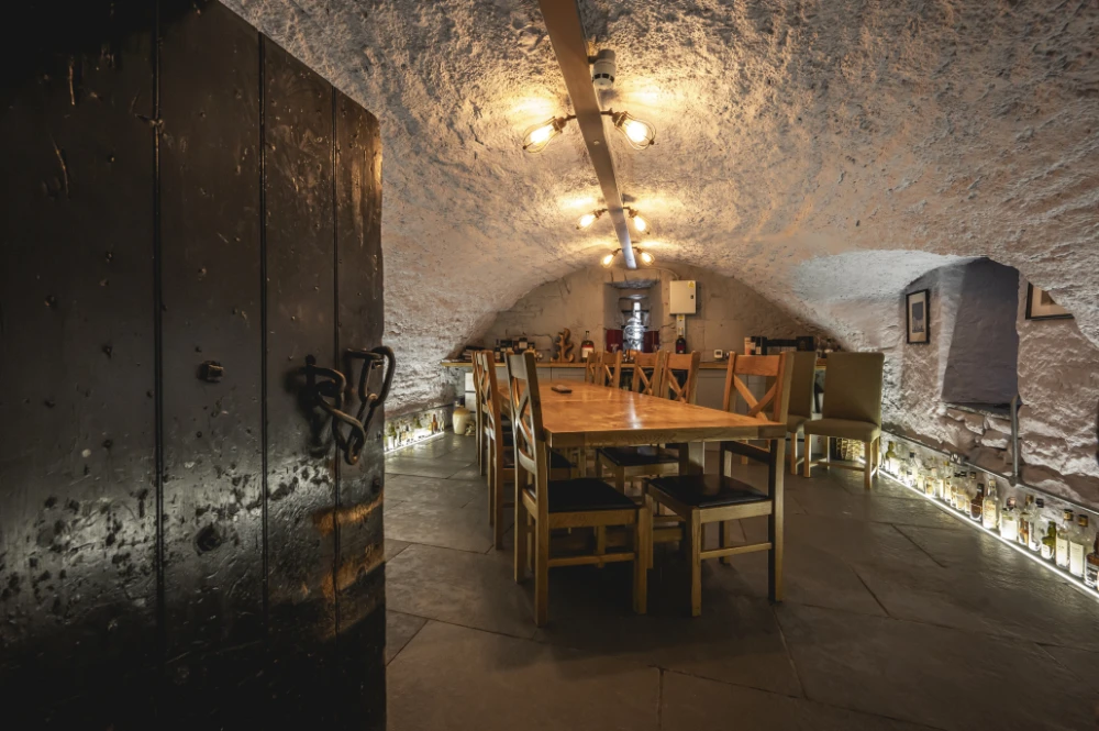 Dornoch Castle Hotel Thompson Brothers micro distillery fire station