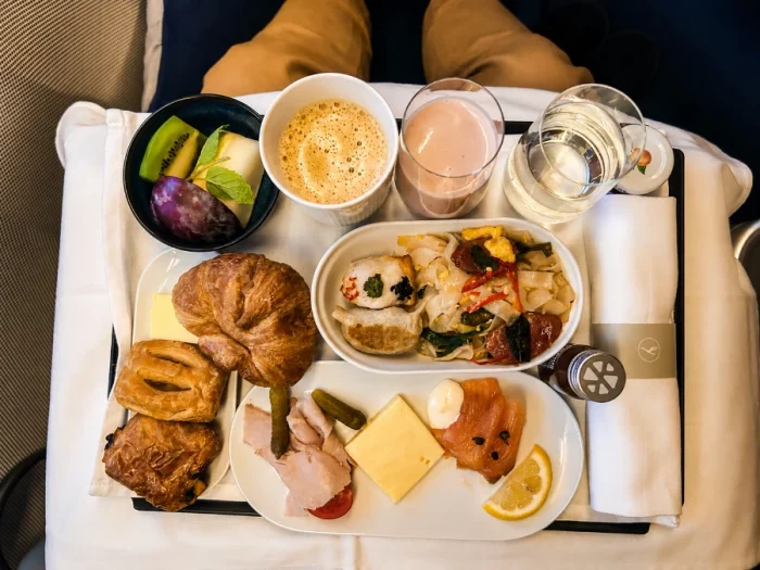 Lufthansa Business Class Review Breakfast