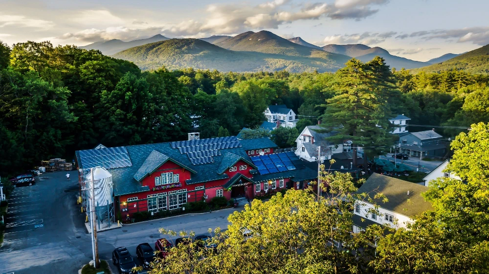 Woodstock Inn and Brewery exterior New Hampshire White Mountains