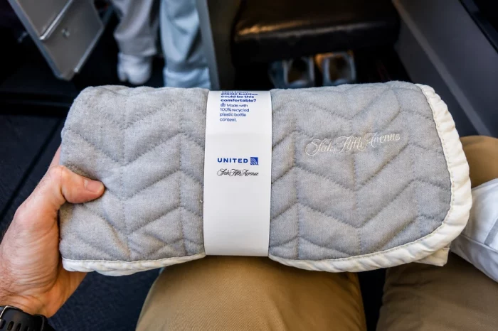 United Polaris Business Class Review: Frankfurt to Chicago (UA945) saks fifth avenue amenities