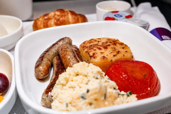United Polaris Business Class Review: Frankfurt to Chicago (UA945) Breakfast