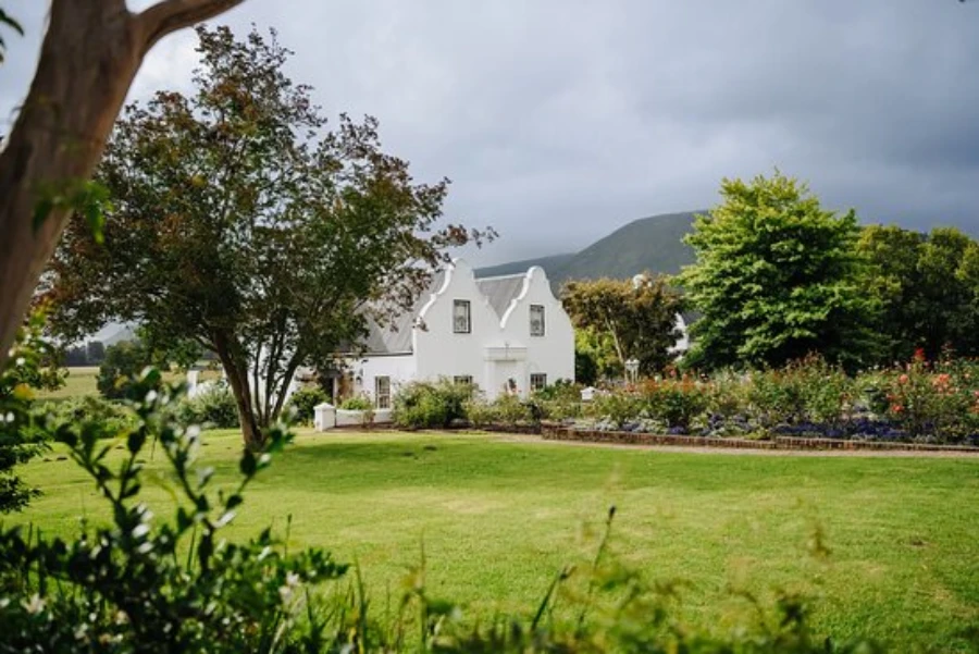 Kurland Hotel polo estate with a view over the Garden Route