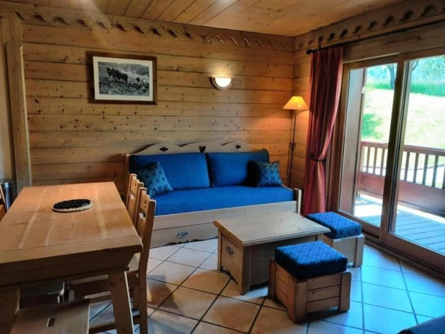 Les Chalets du Gypse five-star chalet with an alpine view