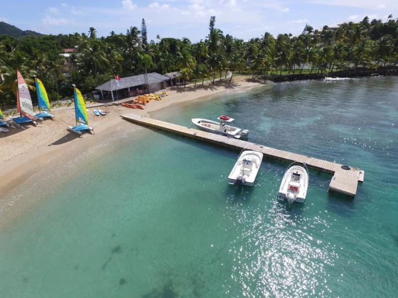 Curtain Bluff tennis and grounds