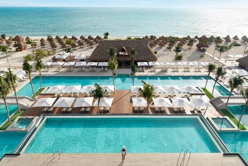Excellence Playa Mujeres private peninsula beach