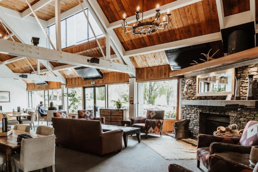 Edgewater Resort Wanaka Lake View Suite