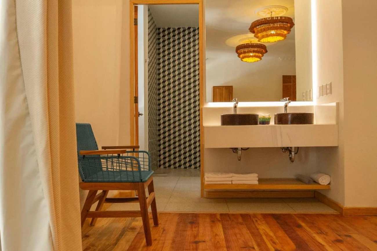 NaNa Vida CDMX converted colonial mansion Roma